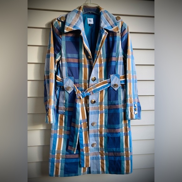 🎁NWT CAbi Trendy Neutral Hughs Plaid Jacket- Great 4 Layering & Christmas Gift🎄 - Picture 5 of 16